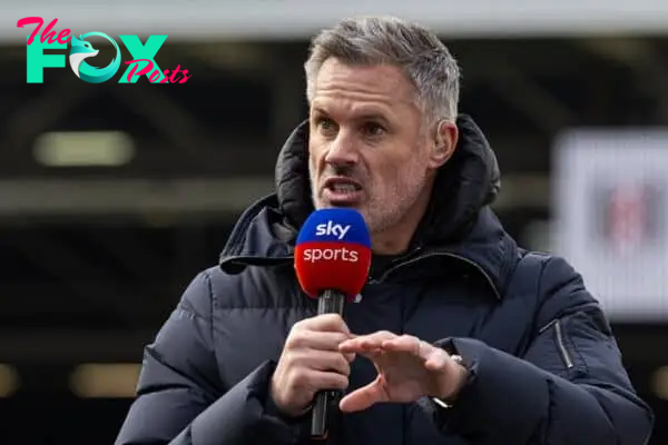 LONDON, ENGLAND - Sunday, April 21, 2024: Former Liverpool player Jamie Carragher, working for Sky Sports, during the FA Premier League match between Fulham FC and Liverpool FC at Craven Cottage. Liverpool won 3-1. (Photo by David Rawcliffe/Propaganda)