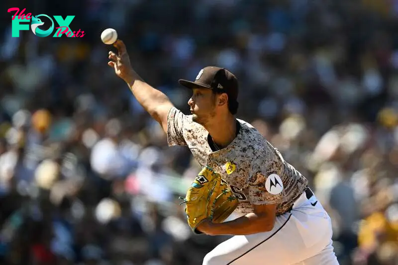 SAN DIEGO, CA - SEPTEMBER 22: Yu Darvish #11 of the San Diego Padres pitches during the fourth inning of a baseball game against the Chicago White Sox, September 22, 2024 at Petco Park in San Diego, California.   Denis Poroy/Getty Images/AFP (Photo by DENIS POROY / GETTY IMAGES NORTH AMERICA / Getty Images via AFP)