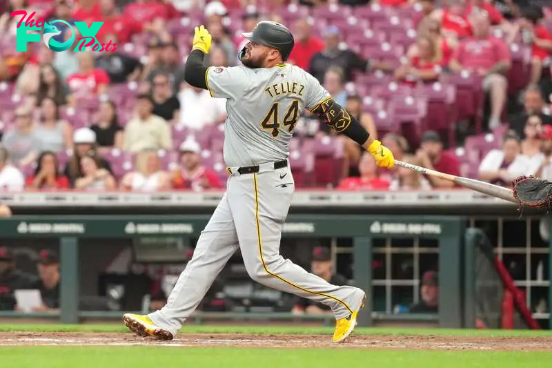 CINCINNATI, OHIO - SEPTEMBER 20: Rowdy Tellez #44 of the Pittsburgh Pirates hits a double in the second inning against the Cincinnati Reds at Great American Ball Park on September 20, 2024 in Cincinnati, Ohio.   Jason Mowry/Getty Images/AFP (Photo by Jason Mowry / GETTY IMAGES NORTH AMERICA / Getty Images via AFP)