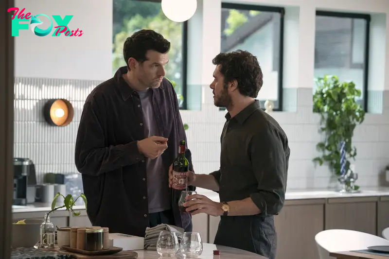 Nobody Wants This. (L to R) Timothy Simons as Sasha, Adam Brody as Noah in episode 108 of Nobody Wants This. Cr. Si © 2024