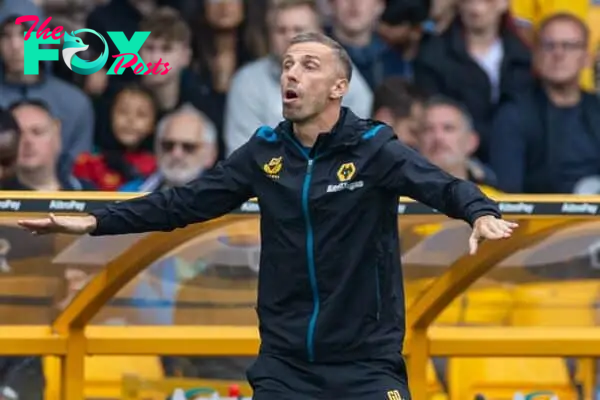 WOLVERHAMPTON, ENGLAND - Saturday, September 16, 2023: Wolverhampton Wanderers' manager Gary O'Neil during the FA Premier League match between Wolverhampton Wanderers FC and Liverpool FC at Molineux Stadium. Liverpool won 3-1. (Pic by David Rawcliffe/Propaganda)