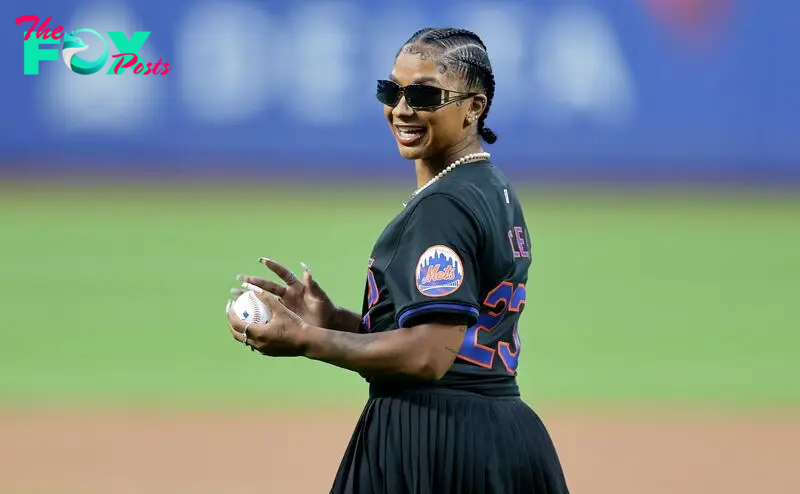 NEW YORK, NEW YORK - SEPTEMBER 06: United States Olympic gymnast Jordan Chiles looks on before throwing the ceremonial first pitch before a game between the New York Mets and the Cincinnati Reds at Citi Field on September 06, 2024 in New York City.   Jim McIsaac/Getty Images/AFP (Photo by Jim McIsaac / GETTY IMAGES NORTH AMERICA / Getty Images via AFP)