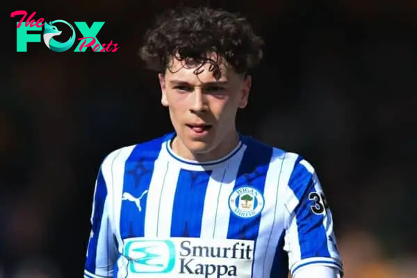 2WXNBGF Cambridge on Monday 1st April 2024. Luke Chambers (24 Wigan Athletic) looks on during the Sky Bet League 1 match between Cambridge United and Wigan Athletic at the Cledara Abbey Stadium, Cambridge on Monday 1st April 2024. (Photo: Kevin Hodgson | MI News) Credit: MI News & Sport /Alamy Live News