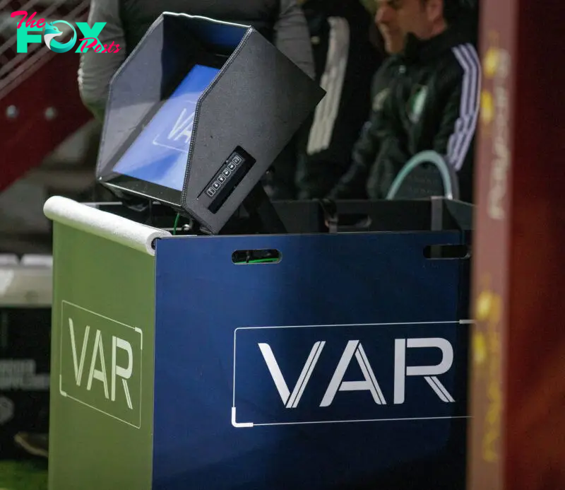 VAR