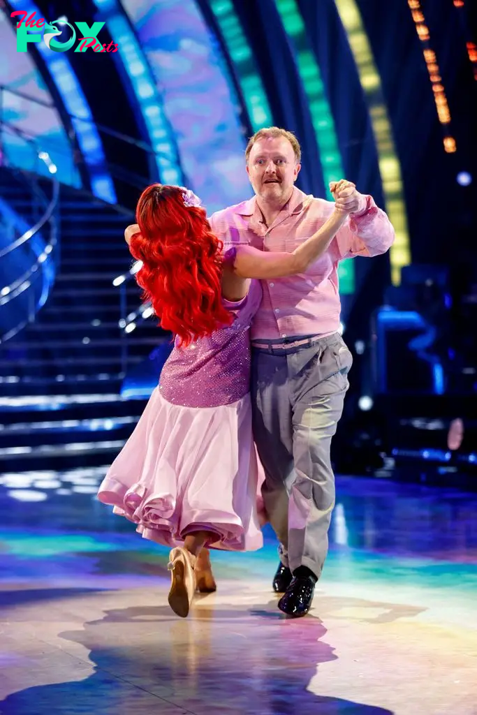 Chris McCausland dancing with Dianne Buswell