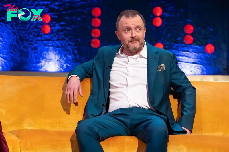 Chris mccausland on jonathan ross show sofa