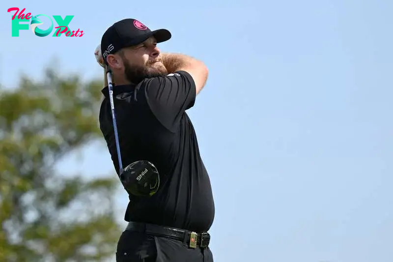 How much prize money did Tyrrell Hatton win at the 2024 Alfred Dunhill Links Championship?