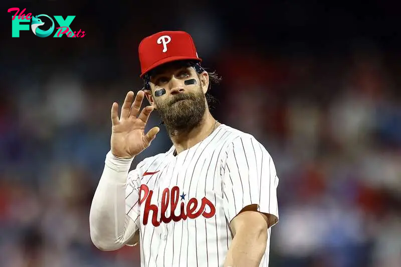 PHILADELPHIA, PENNSYLVANIA - SEPTEMBER 24: Bryce Harper #3 of the Philadelphia Phillies reacts to fans during the second inning against the Chicago Cubs at Citizens Bank Park on September 24, 2024 in Philadelphia, Pennsylvania.   Tim Nwachukwu/Getty Images/AFP (Photo by Tim Nwachukwu / GETTY IMAGES NORTH AMERICA / Getty Images via AFP)