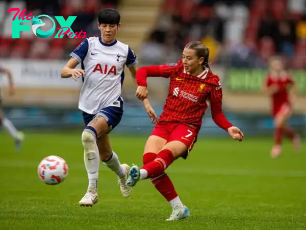 LONDON, ENGLAND - Sunday, October 6, 2024: Liverpool's Cornelia Kapocs during the FA Women’s Super League game between Tottenham Hotspur FC Women and Liverpool FC Women at Brisbane Road. (Photo by David Rawcliffe/Propaganda)