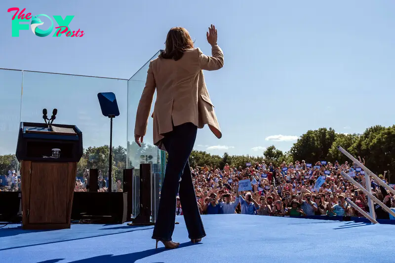 Vice President And Democratic Presidential Candidate Kamala Harris Campaigns In New Hampshire