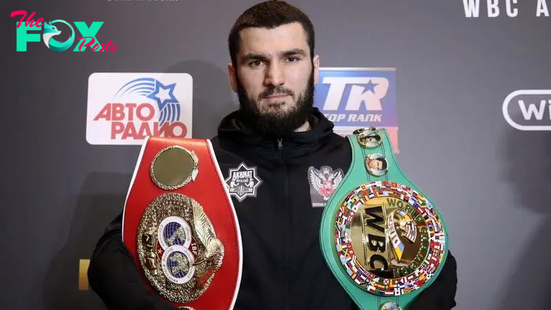 Artur Beterbiev.