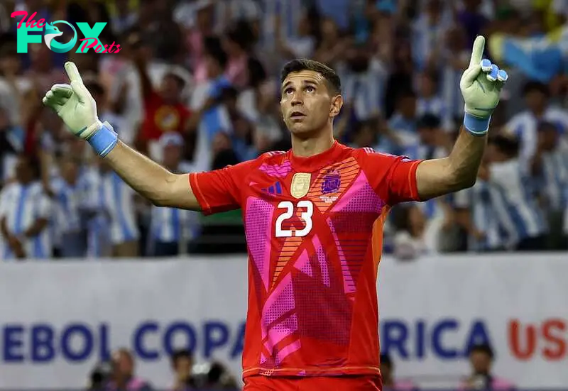 Argentina team news: Why isn’t Emiliano Martínez playing against Venezuela?