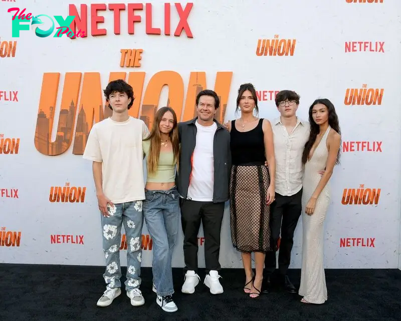 mark wahlberg and family the union premiere la