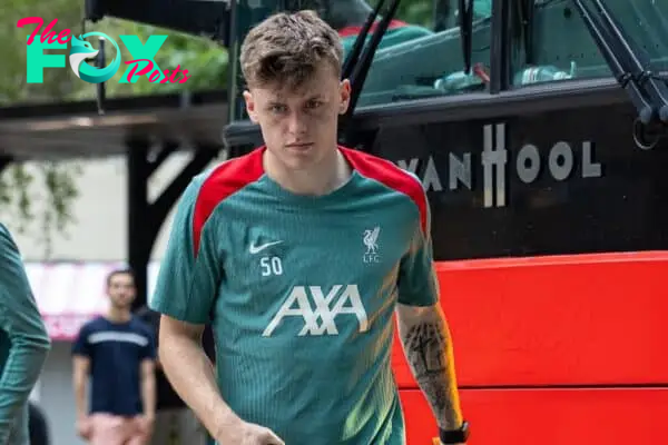 PITTSBURGH - Tuesday, July 23, 2024: Liverpool's Ben Doak arrives at the team hotel after the team's second training session of the day on day one of the club's pre-season tour of the USA. (Photo by David Rawcliffe/Propaganda)