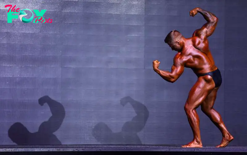 The famous bodybuilder has put an end to an extraordinary career. Here is his superb record.