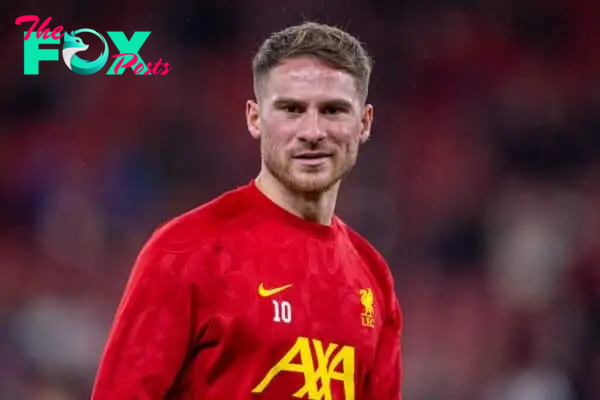 LIVERPOOL, ENGLAND - Wednesday, September 25, 2024: Liverpool's Alexis Mac Allister during the pre-match warm-up before the Football League Cup 3rd Round match between Liverpool FC and West Ham United FC at Anfield. Liverpool won 5-1. (Photo by Ryan Brown/Propaganda)