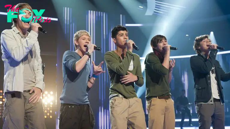 One Direction playing on The X Factor Live Show in 2010. Pic: Ken McKay/Talkback Thames/Shutterstock
