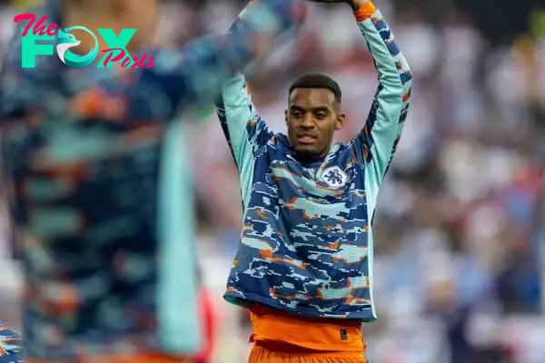 DORTMUND, GERMANY - Wednesday, July 10, 2024: Netherlands' Ryan Gravenberch during the pre-match warm-up before the UEFA Euro 2024 Semi-Final match between Netherlands and England at the Westfalenstadion. England won 2-1. (Photo by David Rawcliffe/Propaganda)