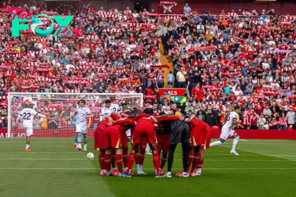 LIVERPOOL, ENGLAND - Saturday, September 21, 2024: Liverpool players form a pre-match huddle before the FA Premier League match between Liverpool FC and AFC Bournemouth at Anfield. (Photo by David Rawcliffe/Propaganda)