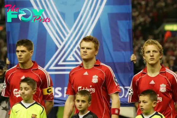 Liverpool, England - Tuesday, March 6, 2007: Liverpool's captain Steven Gerrard, John Arne Riise and Dirk Kuyt line-up to face FC Barcelona before the UEFA Champions League First Knockout Round 2nd Leg at Anfield. (Pic by David Rawcliffe/Propaganda)