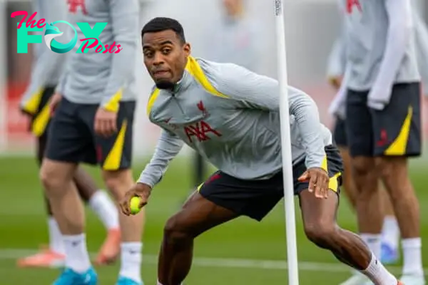 LIVERPOOL, ENGLAND - Tuesday, October 1, 2024: Liverpool's Ryan Gravenberch during a training session at the AXA Training Centre ahead of the UEFA Champions League match between Liverpool FC and Bologna FC. (Photo by David Rawcliffe/Propaganda)