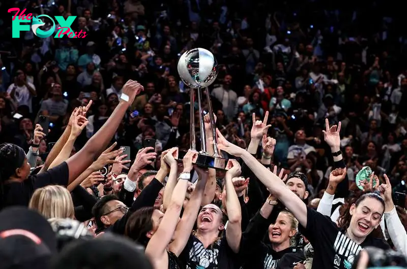 The New York Liberty, fresh off their historic 2024 WNBA Championship win, are set to celebrate with a parade. 