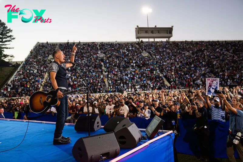 Bruce Springsteen performs during Harris's campaign rally in Clarkston, Ga on Oct. 24.