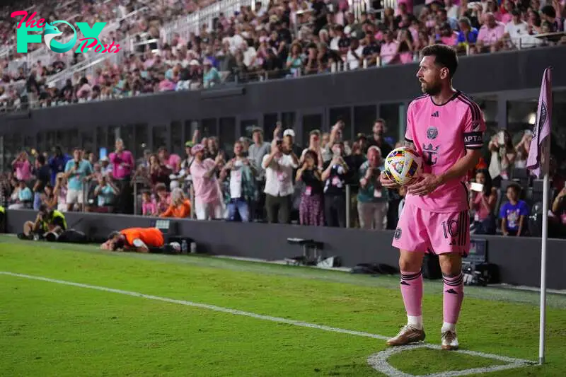 Lionel Messi #10 of Inter Miami 