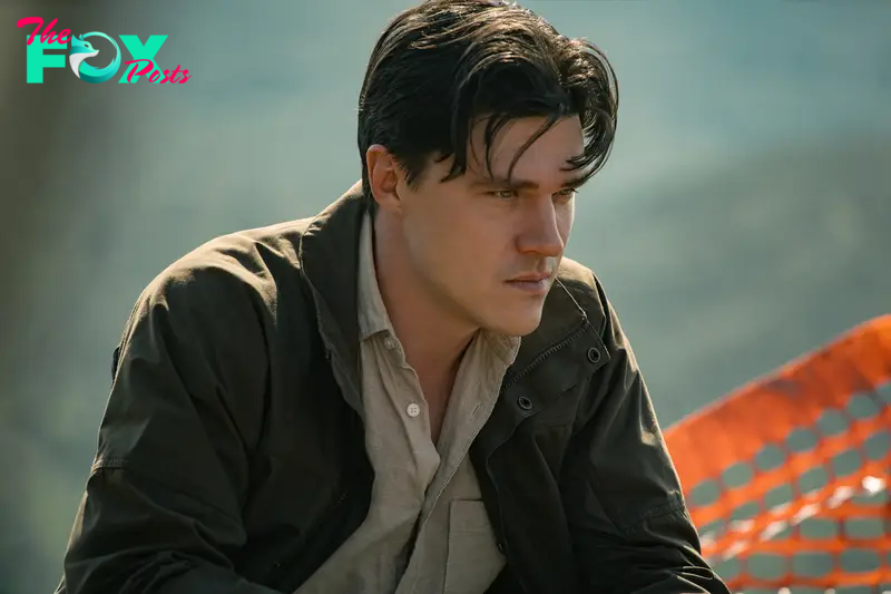 Finn Wittrock as Richard in 'Don’t Move'