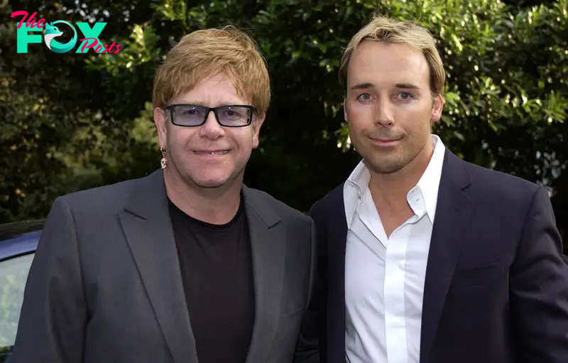 Sir Elton John and David Furnish in London in 2001 | Source: Getty Images