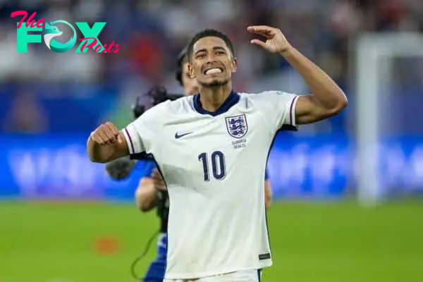 GELSENKIRCHEN, GERMANY - Sunday, June 30, 2024: England's goal-scorer Jude Bellingham applauds the supporters after the UEFA Euro 2024 Round of 16 match between England and Slovakia at the Arena AufSchalke. England won 2-1 after extra-time. (Photo by David Rawcliffe/Propaganda)