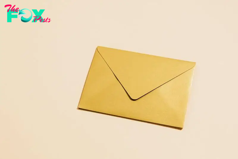 An envelope | Source: Pexels