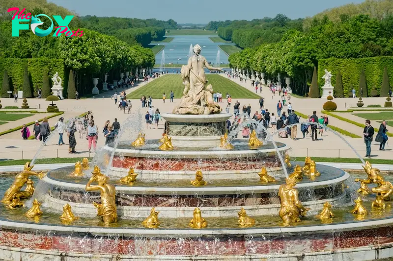 Latona Fountain