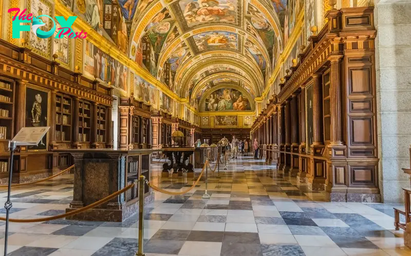 El Escorial Library