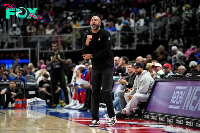 Head Coach J.B. Bickerstaff of the Detroit Pistons 