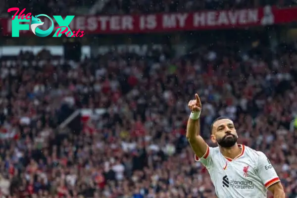 MANCHESTER, ENGLAND - Sunday, September 1, 2024: Liverpool's Mohamed Salah celebrates after scoring the third goal during the FA Premier League match between Manchester United FC and Liverpool FC at Old Trafford. Liverpool won 3-0. (Photo by David Rawcliffe/Propaganda)