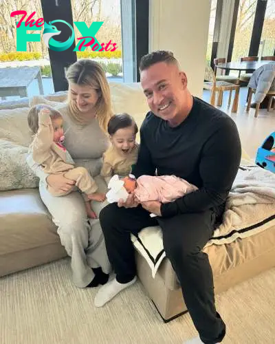 Mike Sorrentino Introduces Baby No. 3 to Kids in Jersey Shore Excl Clip