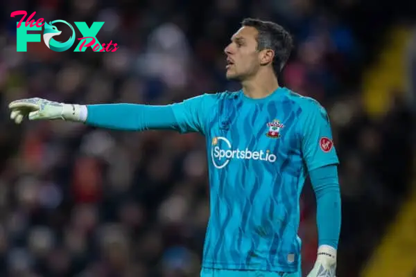 LIVERPOOL, ENGLAND - Saturday, November 27, 2021: Southampton's goalkeeper Alex McCarthy during the FA Premier League match between Liverpool FC and Southampton FC at Anfield. (Pic by David Rawcliffe/Propaganda)