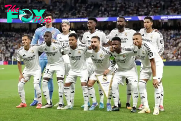 MADRID, SPAIN - SEPTEMBER 17: Real Madrid players pose for a team photograph prior to the UEFA Champions League 2024/25 League Phase MD1 match between Real Madrid CF and VfB Stuttgart at Estadio Santiago Bernabeu on September 17, 2024 in Madrid, Spain. (Photo by Gonzalo Arroyo - UEFA/UEFA via Getty Images)