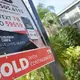 Average long-term mortgage rate at lowest level in six weeks