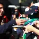 Video: Ricciardo goes undercover as sales rep