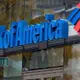 Bank of America profits grow 15%, avoids industry crisis