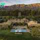 b83.Check out Ellen DeGeneres’ extravagant $70 million California home.