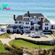 B83.Taylor Swift’s historic Rhode Island estate offers a glimpse into the luxurious lifestyle of the pop sensation, showcasing timeless elegance and charm in a picturesque New England setting.