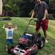 YOU WON’T BELIEVE WHAT THIS SINGLE DAD GOT AFTER HELPING AN OLDER WOMAN WITH HER LAWN