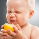 Children’s funny reactions when they experience eating lemon for the first time through super cute and funny pictures