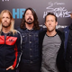 Foo Fighters Announce Details of Two Tribute Concerts Following the Death of Taylor Hawkins!.Linh