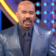 Steve Harvey, the host of “Family Feud,” has surprised fans with his dramatic weight loss.