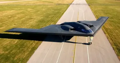B-21 Raider: a brand-new strategic stealth bomber will be unveiled to the public after a 33-year absence.