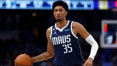 Mavericks' Christian Wood says he 'would love to play more' and the numbers suggest he probably should